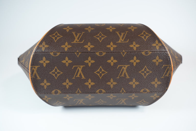 Louis Vuitton Monogram Ellipse MM Handbag Used