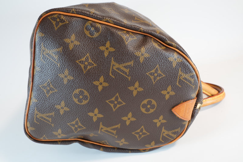 Louis Vuitton Monogram Speedy 30 Handbag Used
