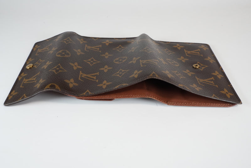 Louis Vuitton Monogram Etui Papier Tri-fold Wallet Used