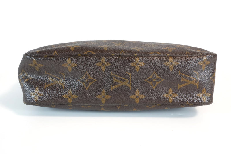 Louis Vuitton Monogram Trousse Toilette 23 Used