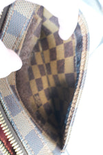 Louis Vuitton Geronimos Fannypack Used